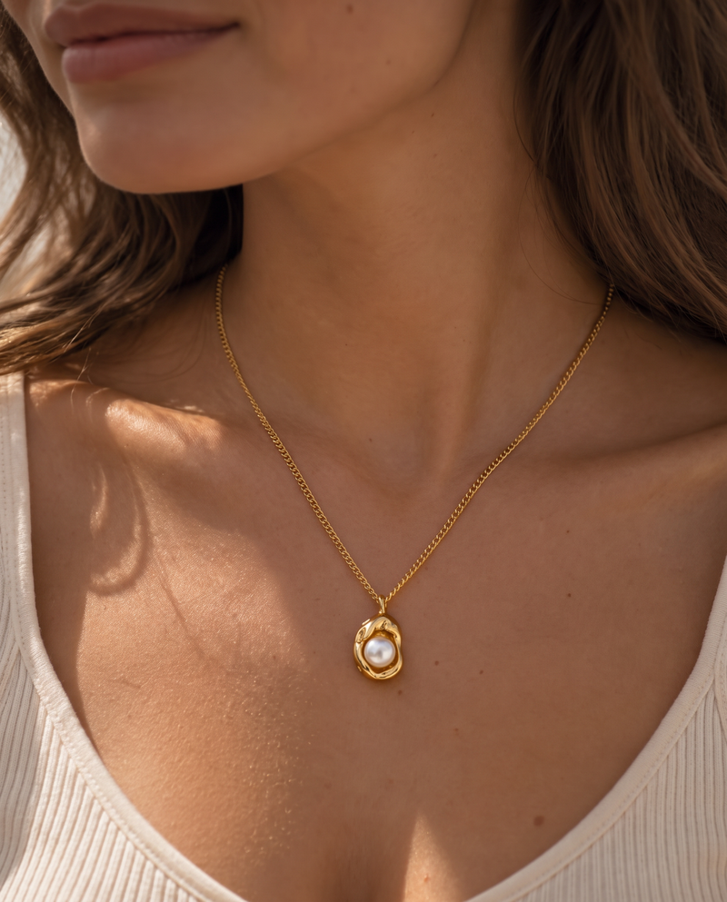 Pearl Accent Pendant Necklace, Gold Plated, Minimalist