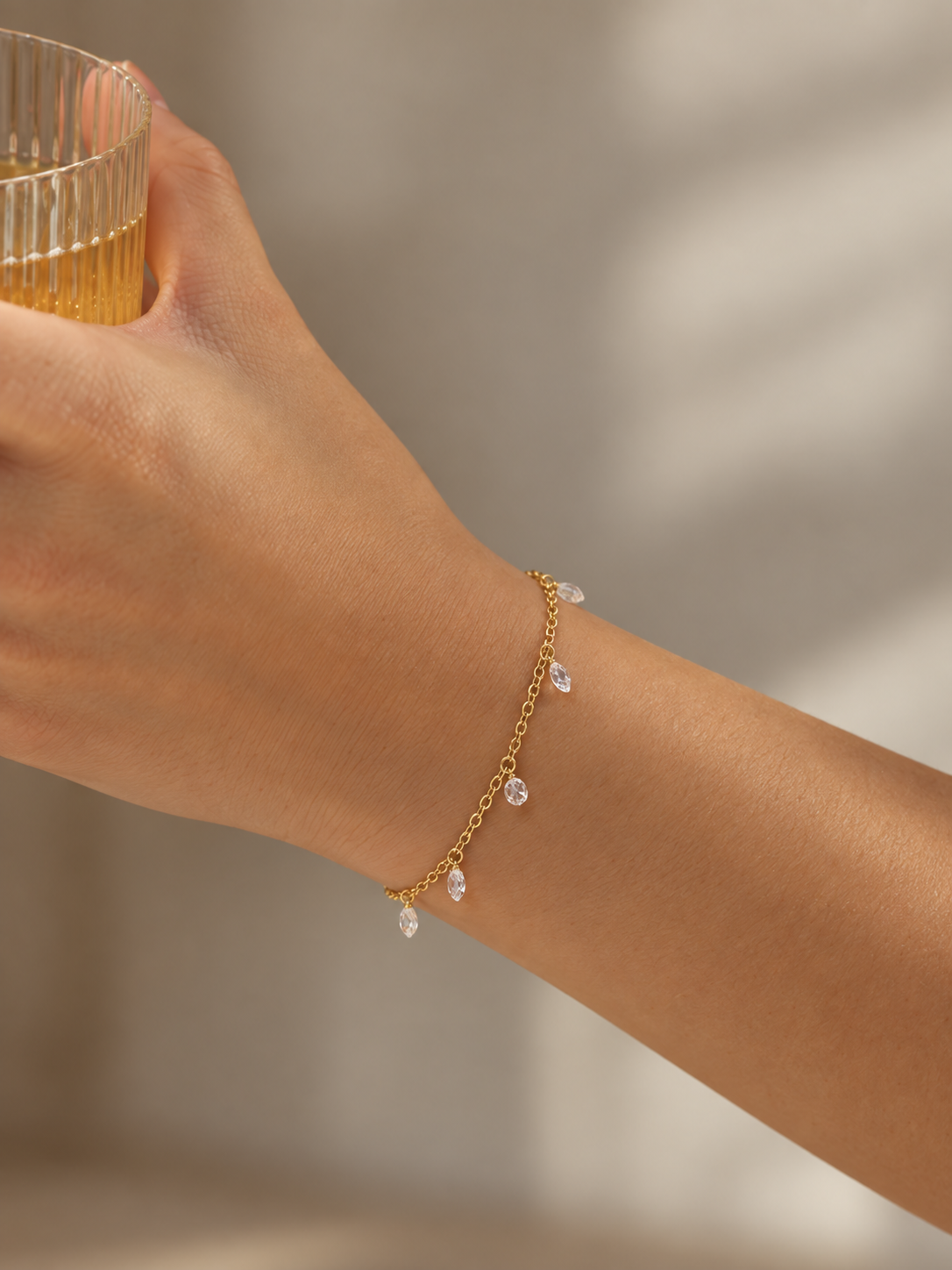Dainty Gold Round Crystal Charm Chain Bracelet
