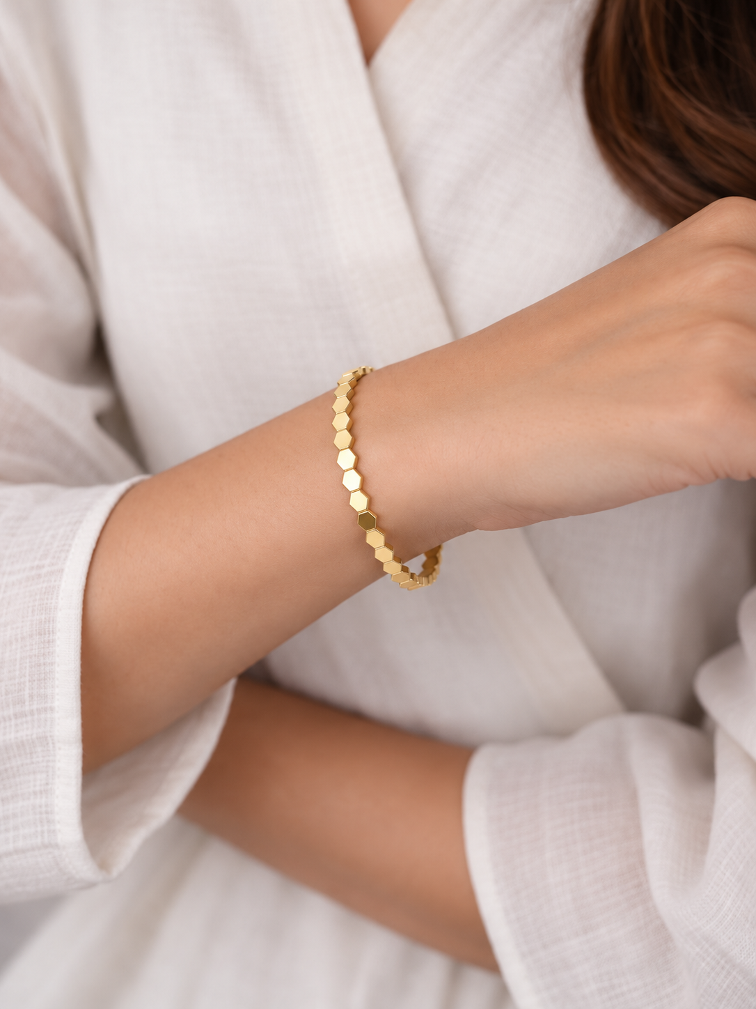 Gold Disc Hard Bracelet – 18k Gold Plated