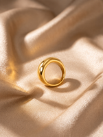 Oval Signet Ring - 18K Gold Plated