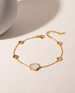 Daisy Stone 18k Gold Plated Bracelet