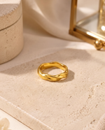 Möbius Infinity Wave Ring - Gold Plated